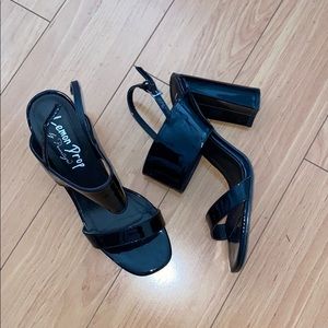 Black heels super cute!